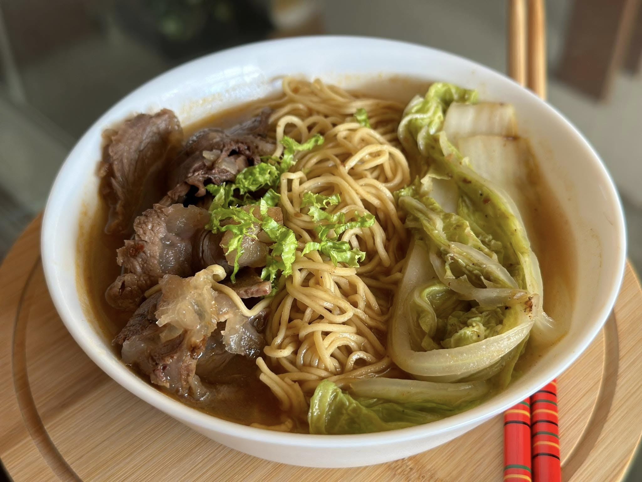 Beef noodles at Aviarista